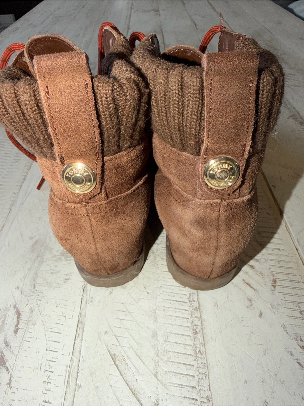 Tommy Hilfiger Brown Suede Women’s 6.5 Wedge Ankle Boots with Orange Laces - Picture 2 of 5